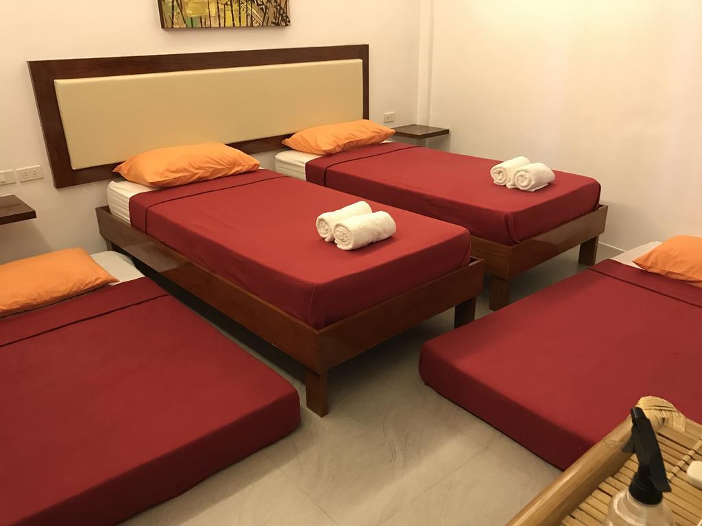 Koko'S Place Diniwid Balabag  Экстерьер фото