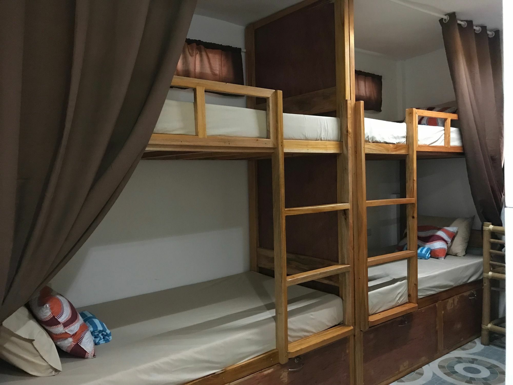 Koko'S Place Diniwid Balabag  Экстерьер фото